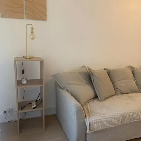 Porte Maillot Apartment Paris